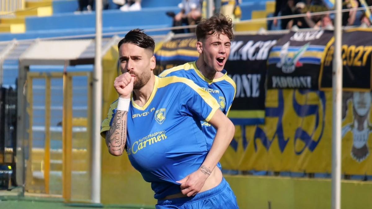 Licata, torna Viglianisi: l'esperienza del centrocampista al servizio del gruppo