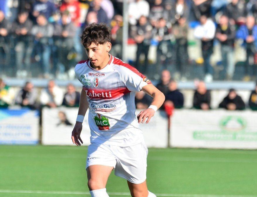 Vis Pesaro, ufficiale il ritorno di Simone Ascione: contratto a titolo definitivo fino al 2029