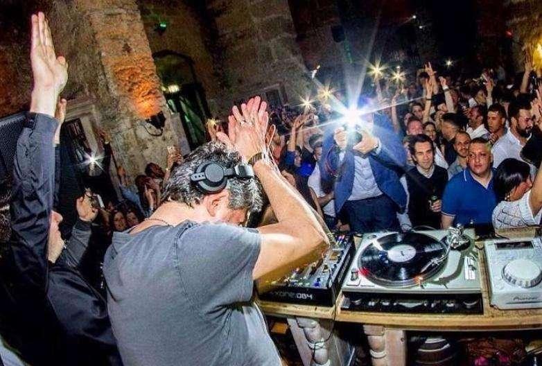 Lutto nel mondo della musica: morto il dj Claudio Coccoluto