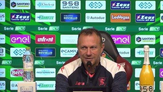 Salernitana, mister Breda: «Ci aspetta una squadra che primeggia nel possesso palla in questa categoria»