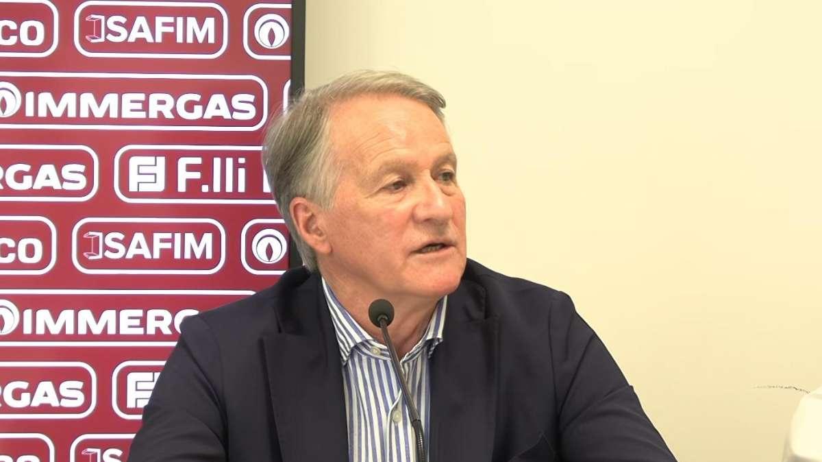 Reggina, ecco Tesser: «Promettere di vincere è impossibile, lottare per farlo è un dovere. Il segreto? Fare squadra»