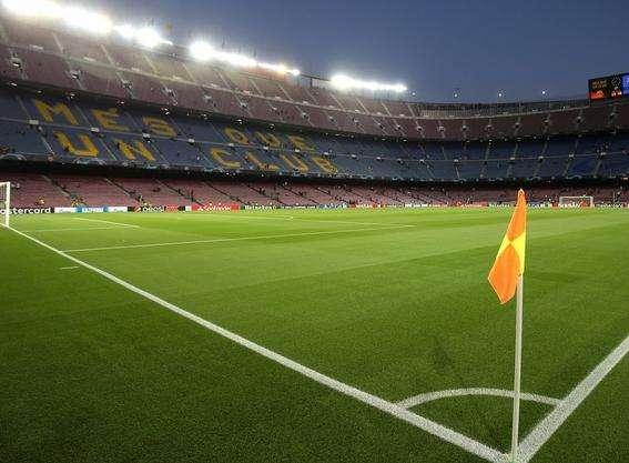 Live Champions League: il match Barcellona-Napoli è in DIRETTA!