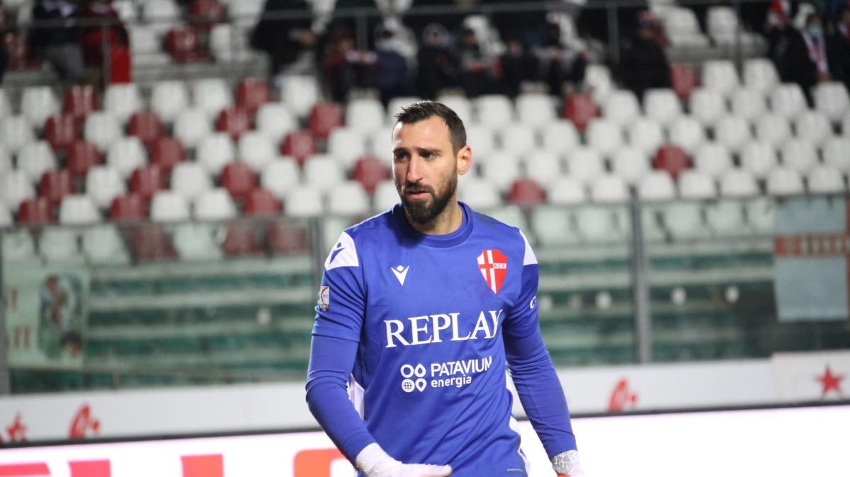 Svincolati - Portiere esperto con oltre 300 presenze tra i professionisti