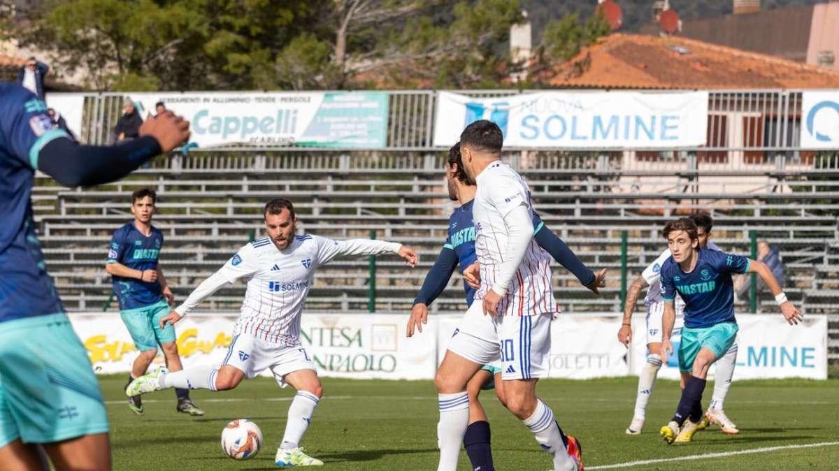 Il Follonica Gavorrano cala il tris contro il Seravezza