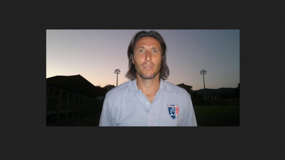 Vincenzo Cosa, indimenticato attaccante, farà il diesse in Serie D