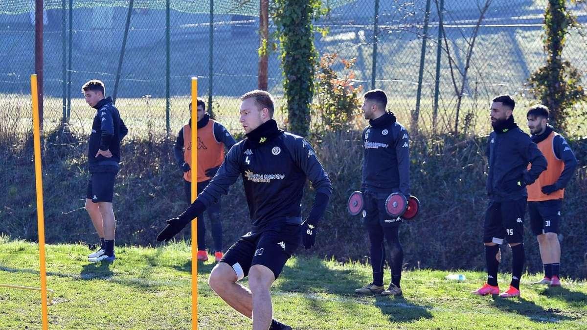 Arezzo, c'è un solo calciatore positivo. Domani giorno libero