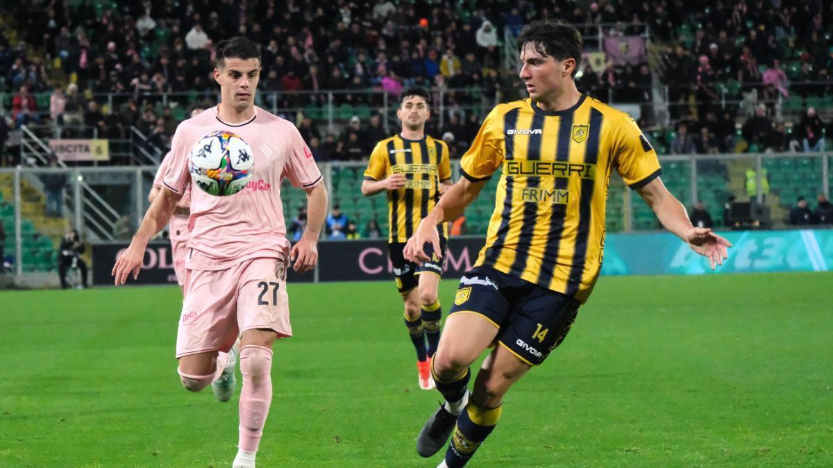 Il Benevento si assicura il difensore Dalle Mura. Arriva dalla Juve Stabia