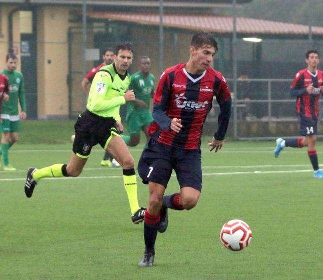 Caronnese, Gatti ne convoca diciotto per la sfida col Vado