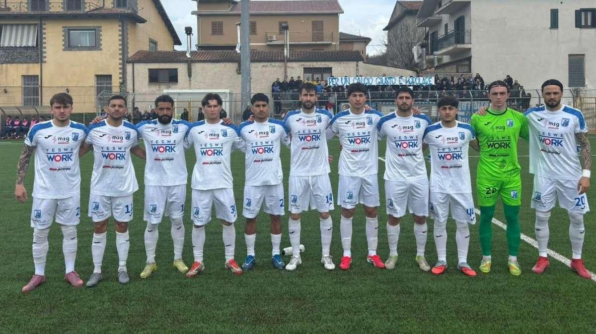 Fasano in corsa per la vetta: Francavilla piegato 2-0