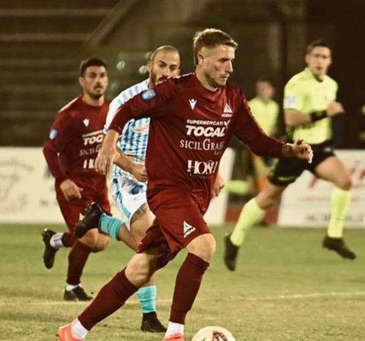 Piacenza, Follonica Gavorrano e non solo su un mediano classe '96