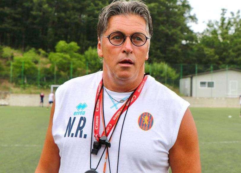 Nardò, mister Ragno: «Solo la Cavese potrebbe perdere il campionato a quattro giornate dalla fine»