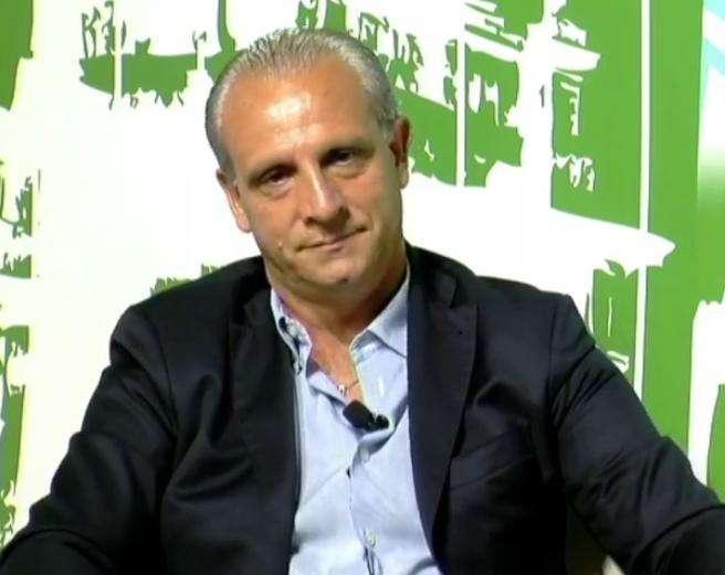 La Cava a NC: «Via da Buccino? Vi spiego. Calcio oggi tra stranieri, procuratori e le insostenibili pressioni dei genitori»