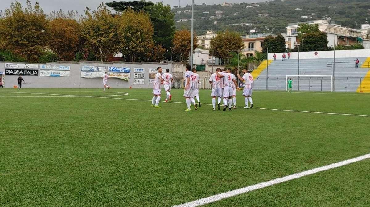 Serie D Girone H: Sorrento davanti a tutte, poi tanto equilibrio