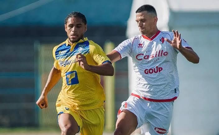 Avellino, nuova idea per la difesa: occhi puntati su Jeremy Oyono del Frosinone
