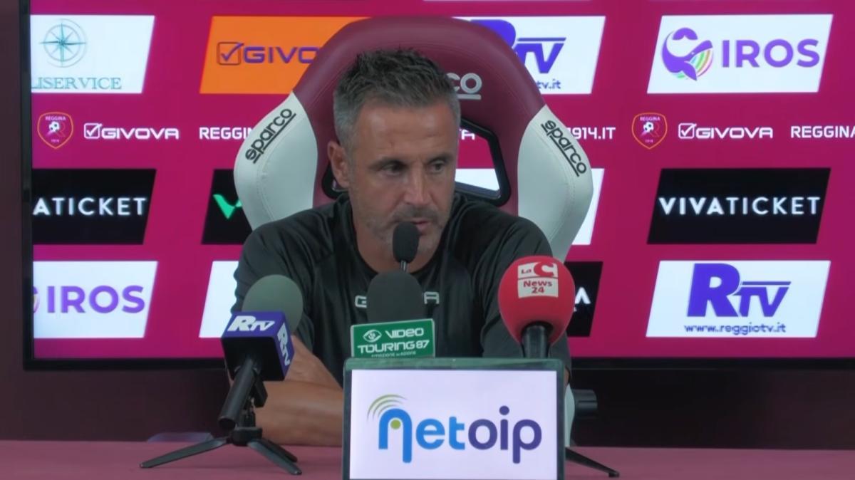 Reggina, Marchionni: «Per me sono tutti titolari. Fase di non possesso? È un segnale importante»