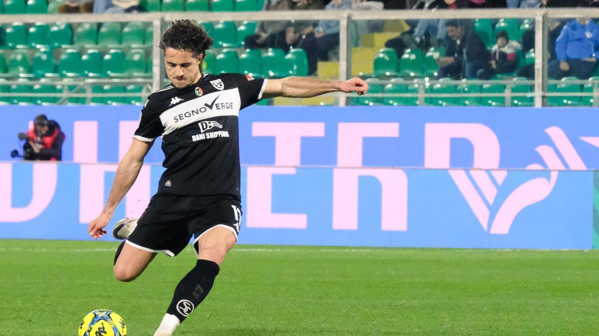 Sernicola è del Benevento: il difensore classe 1997 firma fino al 2029