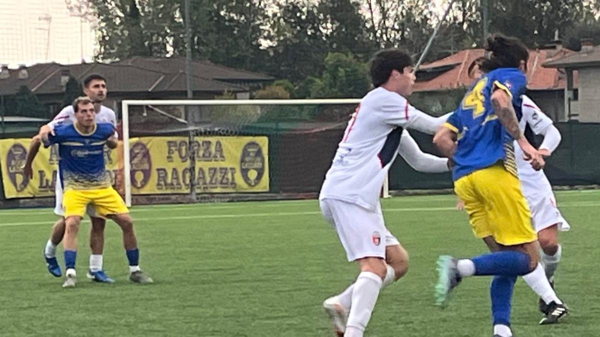 Caronnese, a Lazzate è 1-1 contro l'Ardor: Colombo risponde a Vavassori