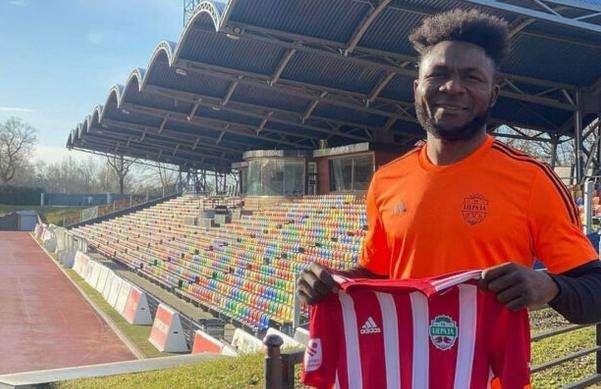Joseph Minala ricomincia dalla Lettonia