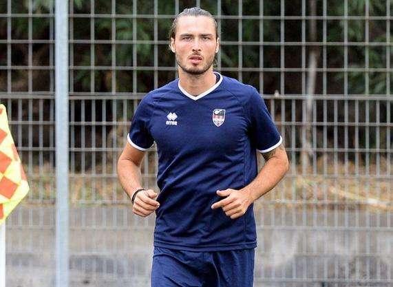 Il Catania tessera il difensore centrale Lorenzini