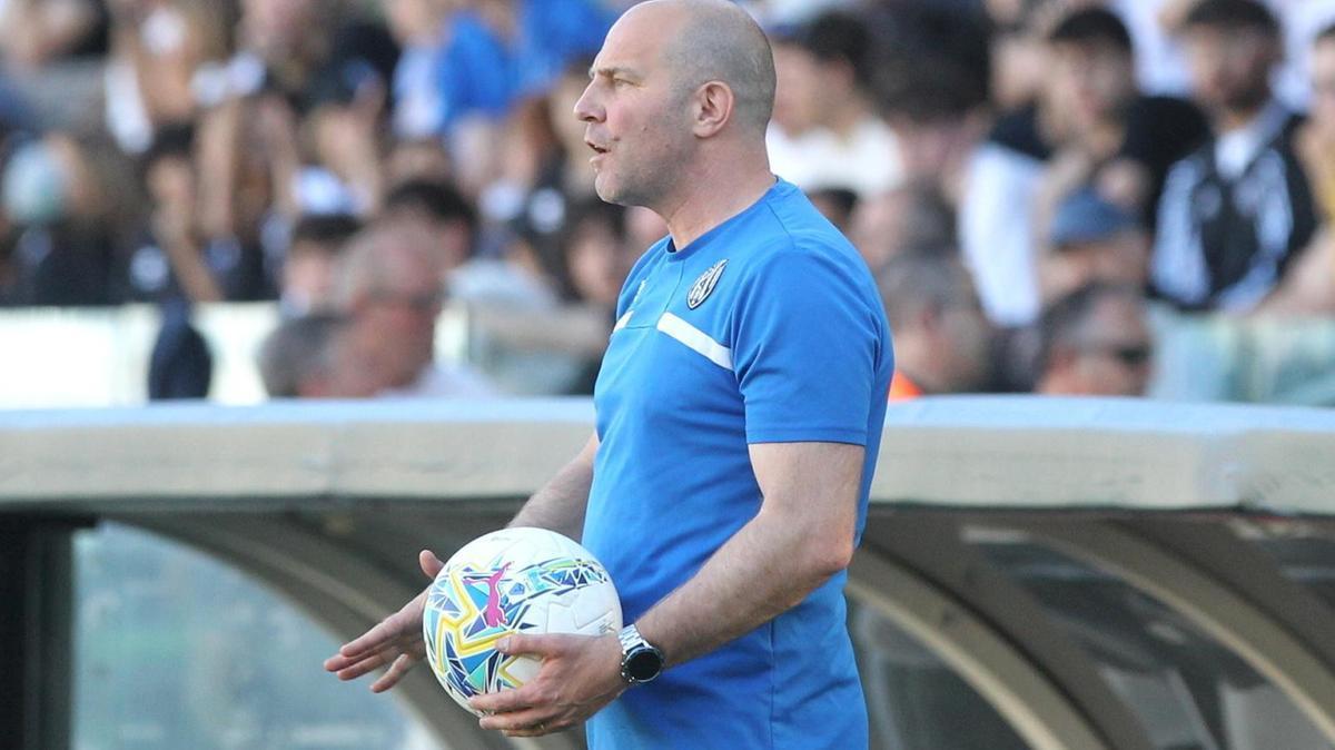 Forlì, scelta di cuore e gioventù: Nicola Campedelli è il nuovo allenatore