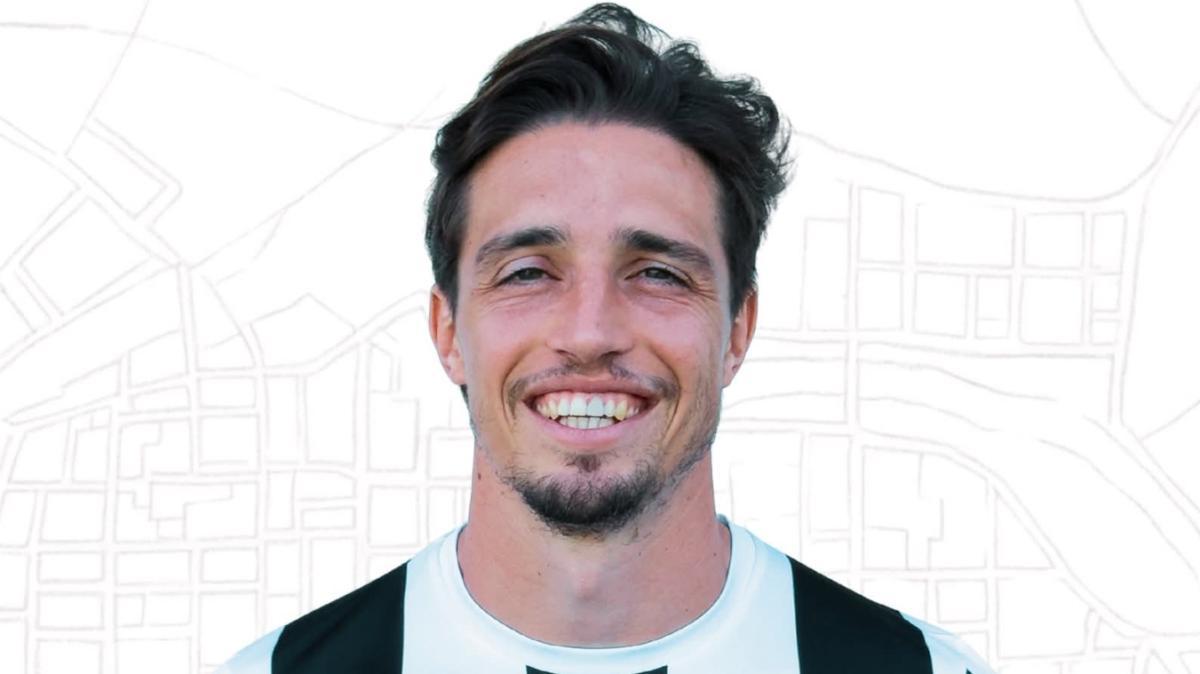 Nonni-Atletico Ascoli, matrimonio rinnovato: il capitano bianconero resta un altro anno