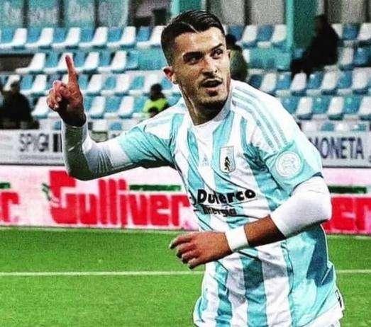 Sky: "Napoli, offerta per Mota. Lo girerebbe al Bari"