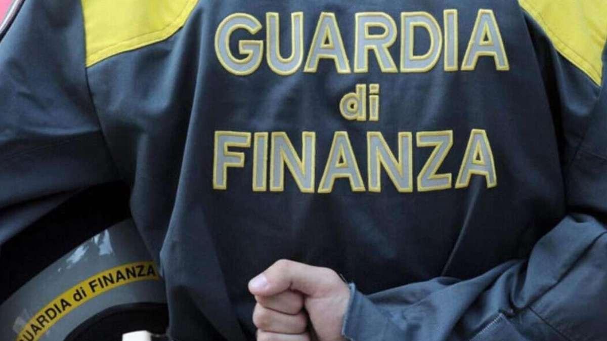 Rimini, sequestro da 8 milioni per frode fiscale e bancarotta