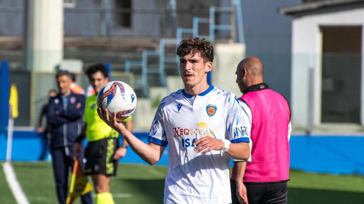 Benevento, addio temporaneo per Sena: un club di Serie C sorpassa la concorrenza