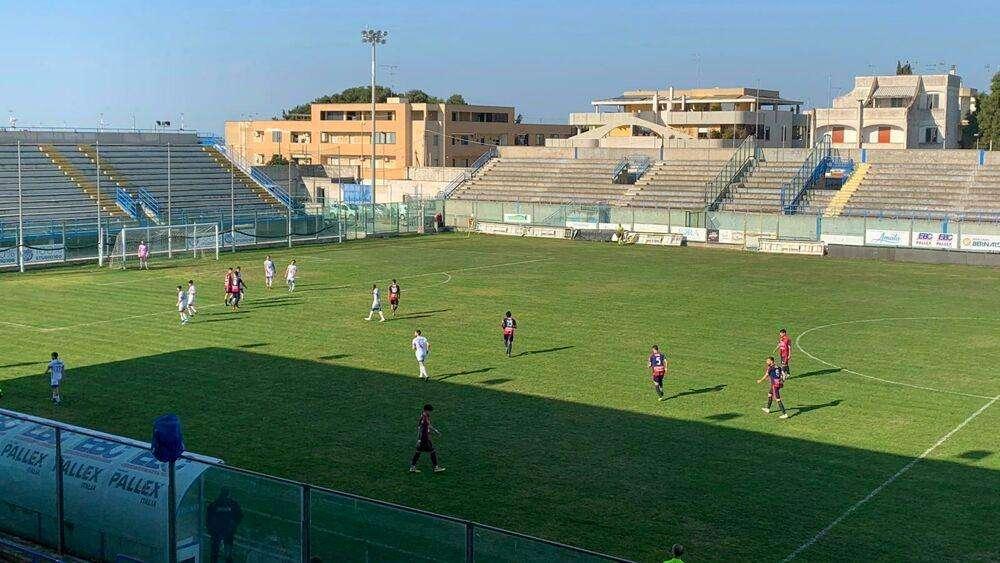 Il Brindisi chiede il rinvio per Domenica. A rischio anche il recupero col Cerignola