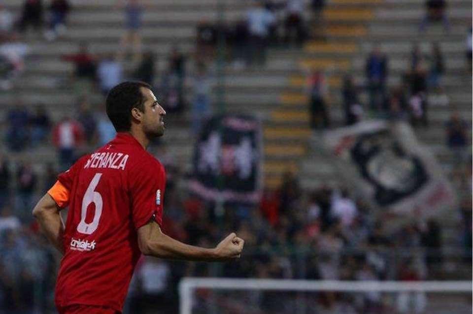 Teramo, rescinde capitan Speranza. Per lui futuro in Serie D