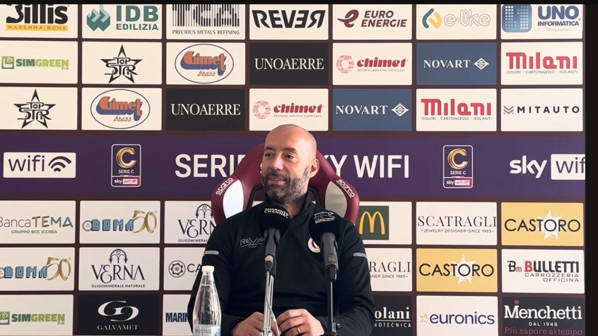 Arezzo, Bucchi lancia la sfida all'Union Brescia: «Loro più avanti di noi, ma vogliamo dimostrare di essere competitivi»