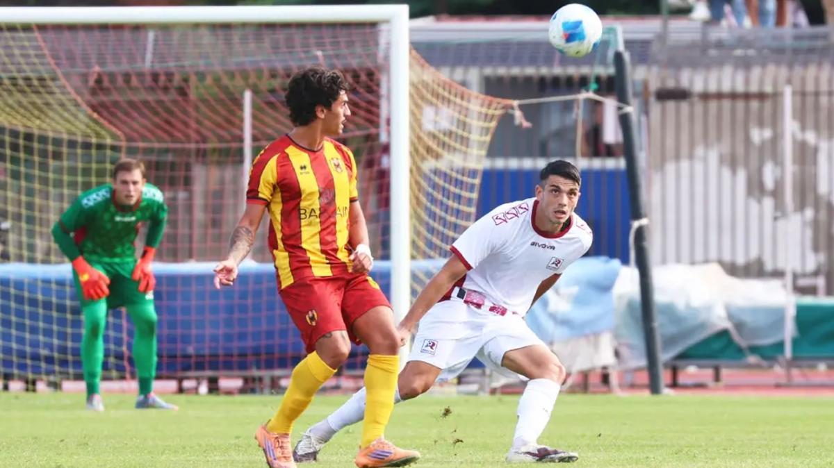 La Reggina fuori dalla Coppa: l'Igea Virtus rimonta e vince nel recupero