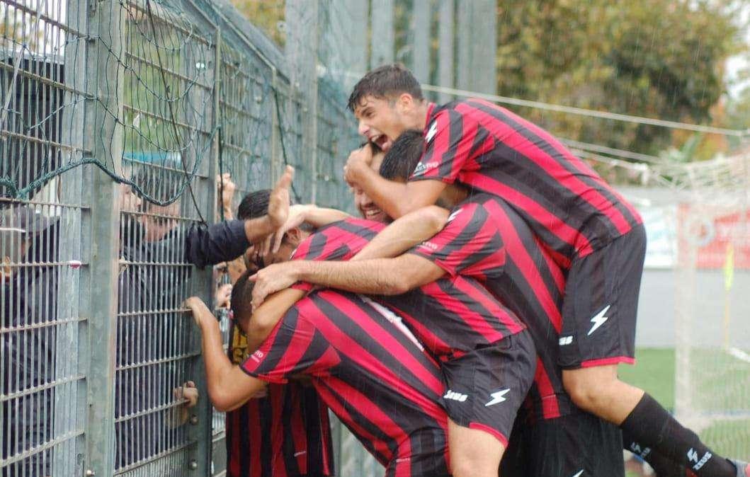 Il Sorrento batte il Brindisi ed incamera tre punti d'oro