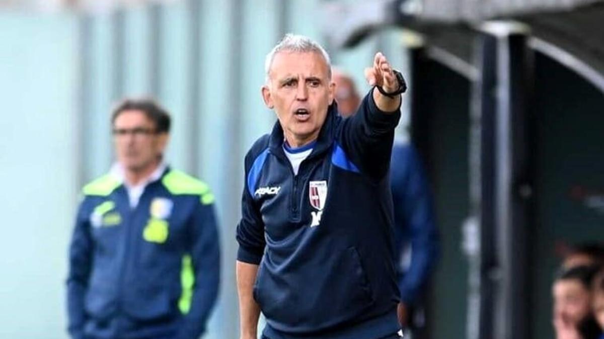 Dopo l'addio a Ferraro, la Scafatese sceglie la soluzione interna: squadra a Michele Facciolo