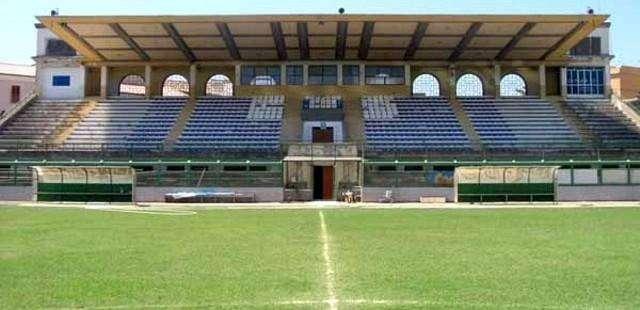 Siracusa, i tifosi chiedono di intitolare lo stadio a De Simone