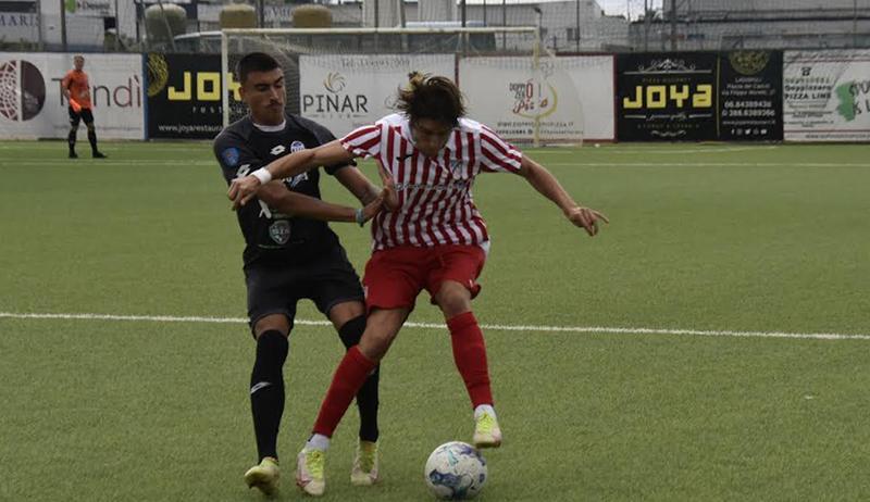 Svincolati - Sul mercato un difensore classe 2003 cresciuto nel vivaio della Juventus