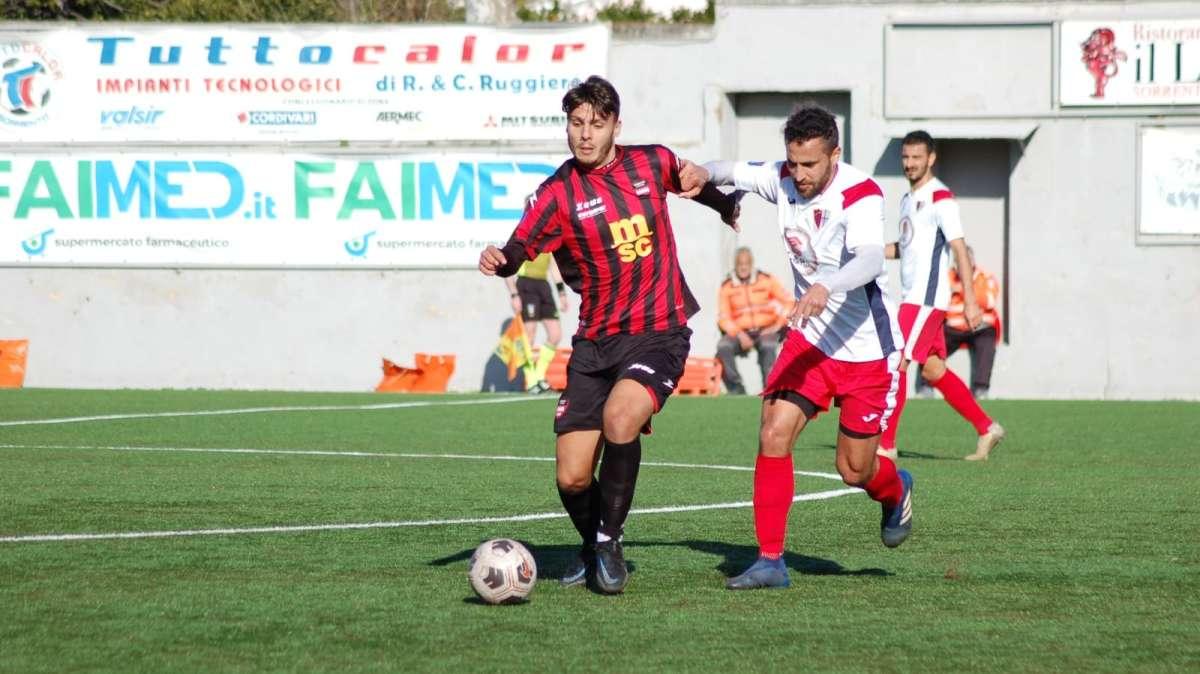Il Francavilla sbanca Sorrento con un gol per tempo