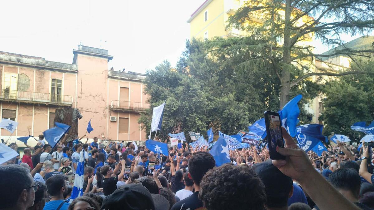 FESTA PAGANESE - 1500 tifosi in Villa per la "marcia centenaria"