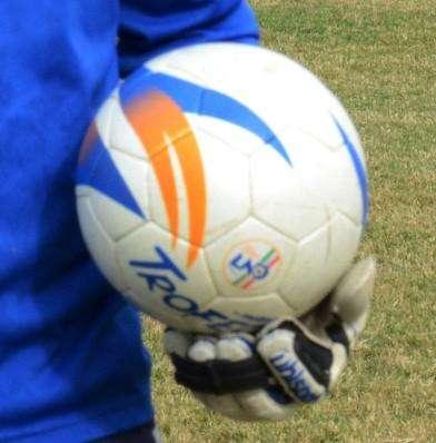 Attento Giulianova, sul portiere Farnè ci sono due club