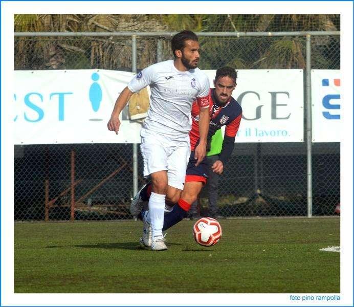 Ostiamare, capitan D'Astolfo: "Si lavoro anche a casa" 