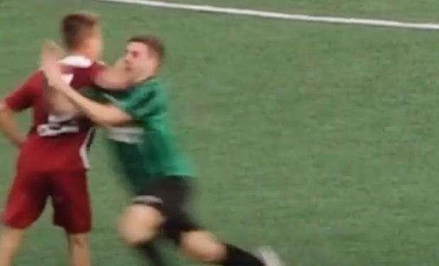 Il video fatto con lo smartphone diventa prova tv: squalificato 5 anni calciatore della Juventus Domo