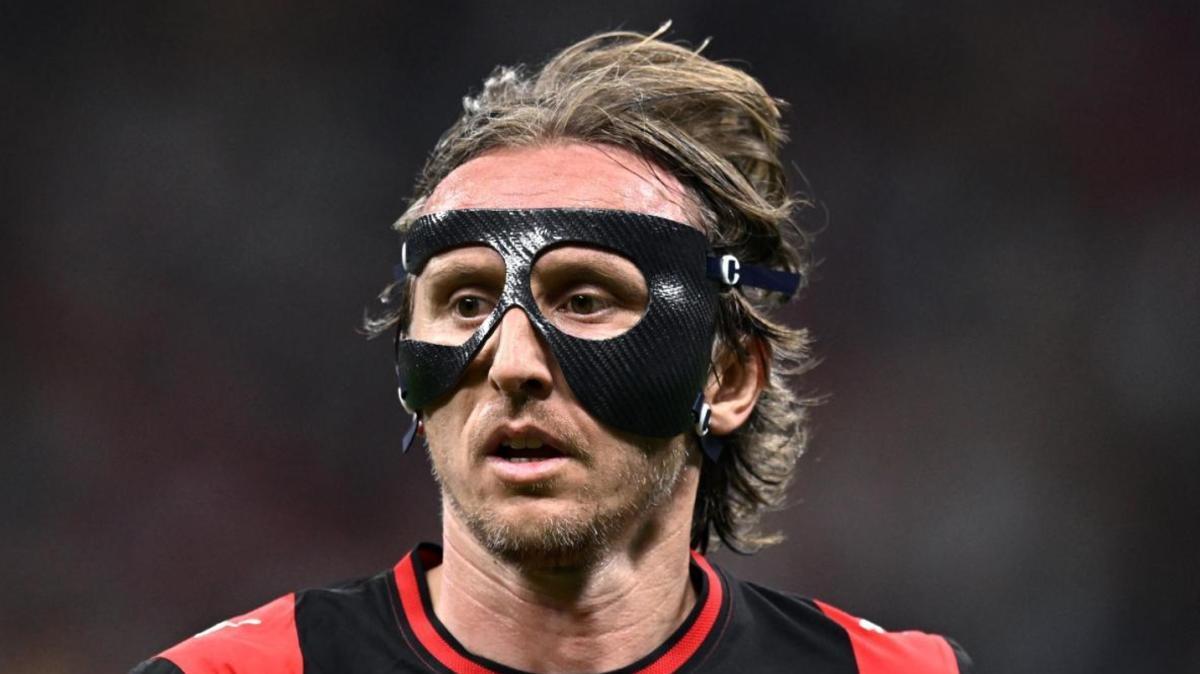 Modric blinda il centrocampo rossonero: rinnovo fino al 2027