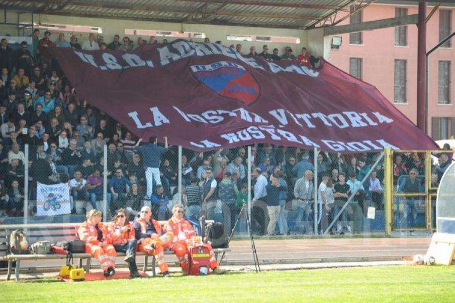 Adriese, nota dei tifosi: "Vada via chi non sposa il progetto"