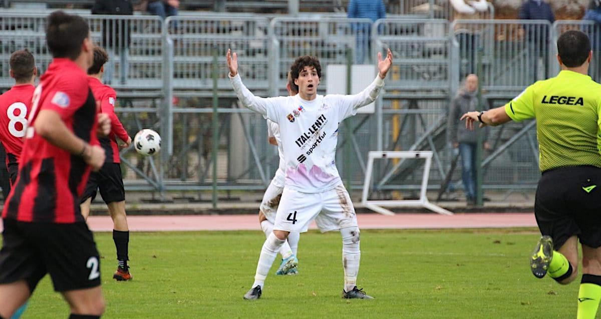 Svincolati - Sul mercato un 24enne mancino cresciuto nella Salernitana e con oltre 80 presenze tra D e C