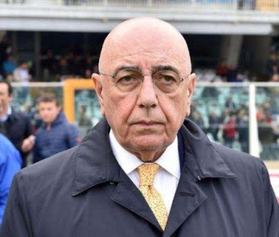 Coronavirus, Galliani ipotizza: «Si ripartirà a porte chiuse e poi....»