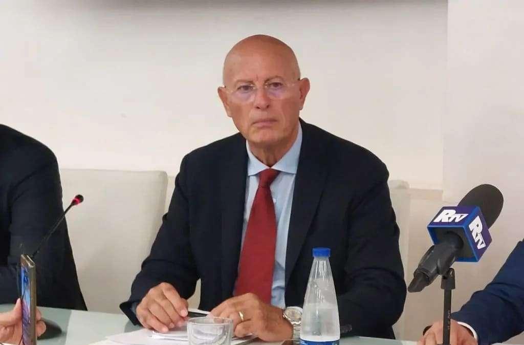 Reggina-Castrumfavara: vittoria amaranto offuscata da tensioni e annunci shock nel post-partita