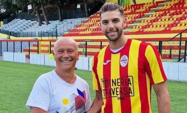 Calciomercato - Un attaccante argentino sbarca in casa Osimana