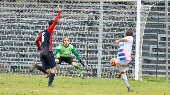 Follonica Gavorrano, domani sfida al Tuttocuoio. E sul mercato...