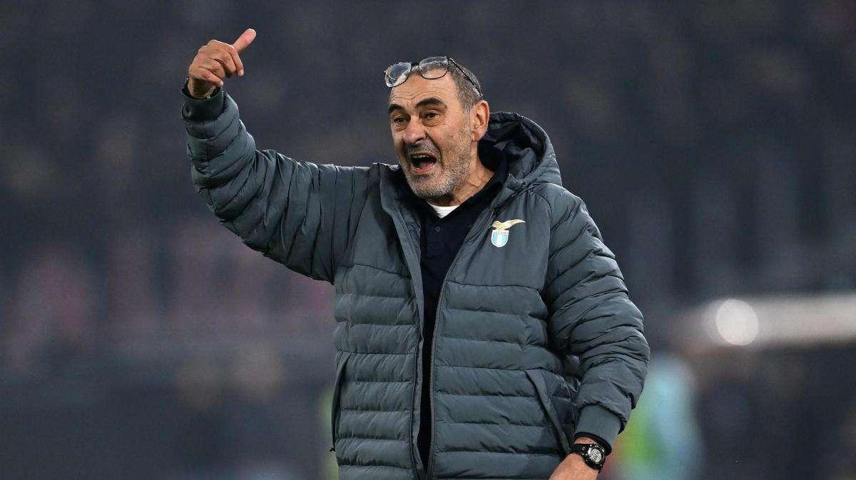 Sarri celebra l'impresa di Parma: «Vittoria meritata, la Lazio non ha mai mollato»