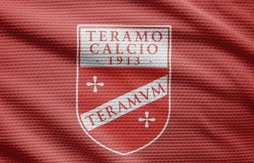 UFFICIALE: Rescindono tre calciatori in casa Teramo